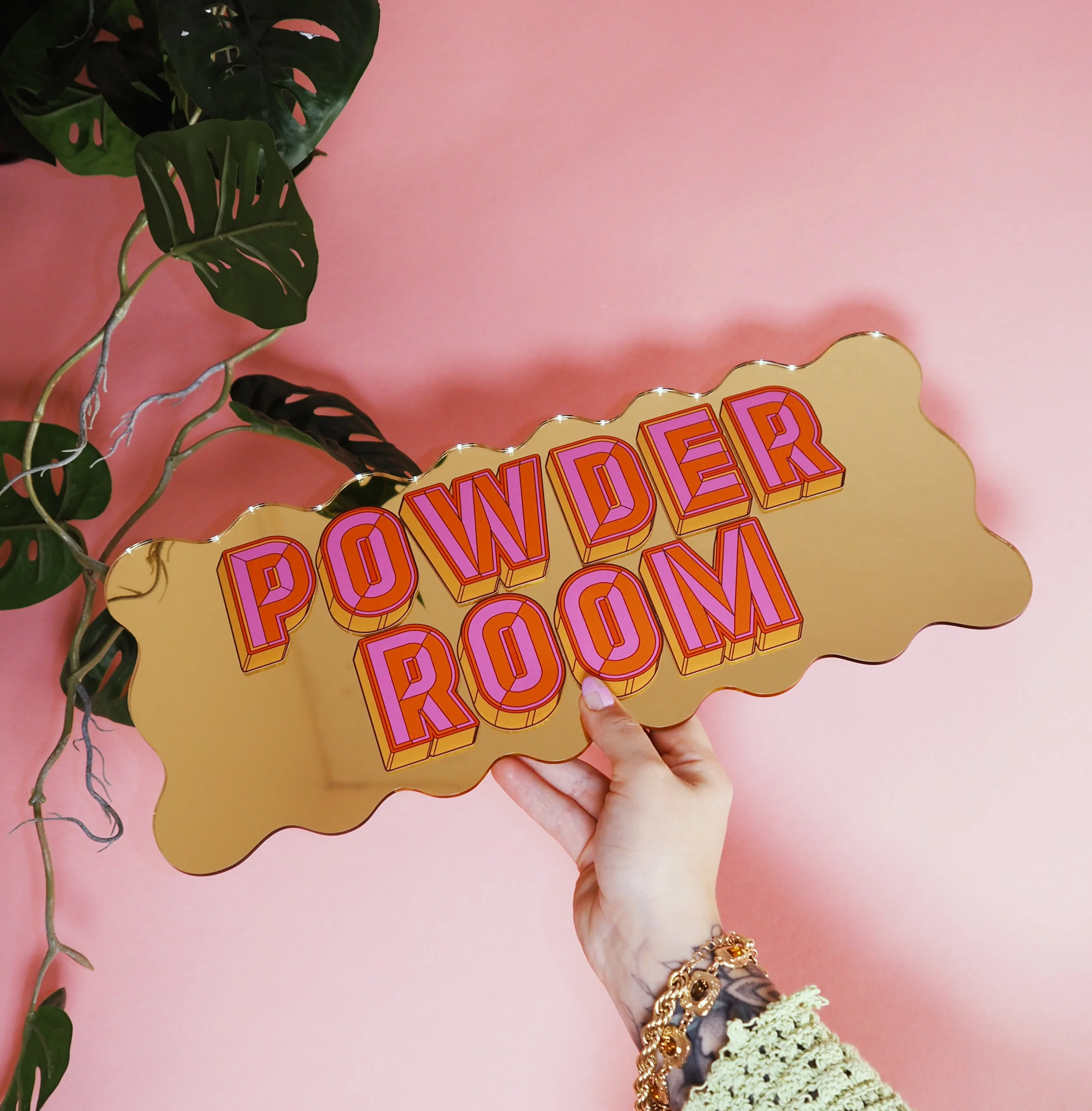 Powder room - Wavy warm gold