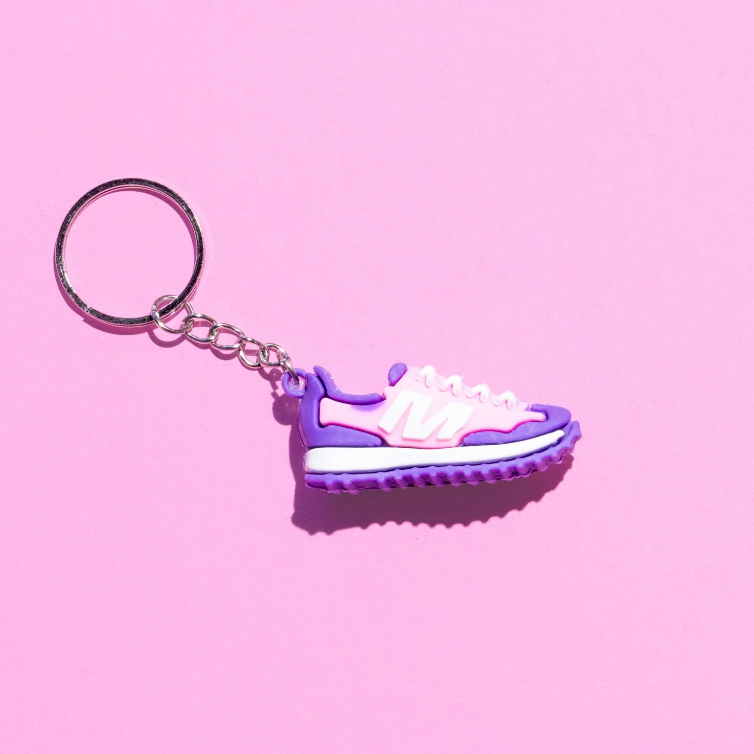 Sneaker keychain bag charm - Image 4