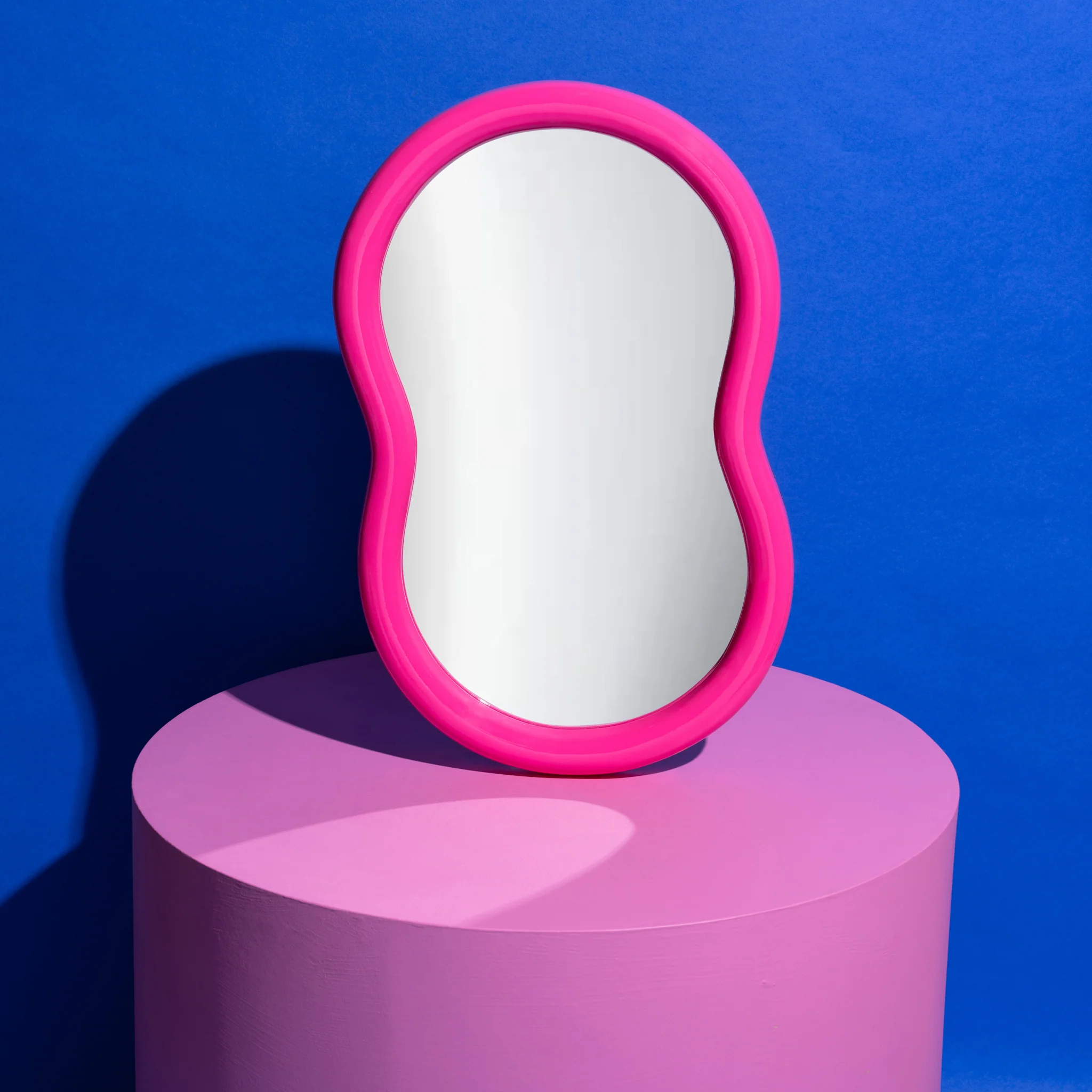The Waldorf Jelly bean mirror - Hot Pink gloss